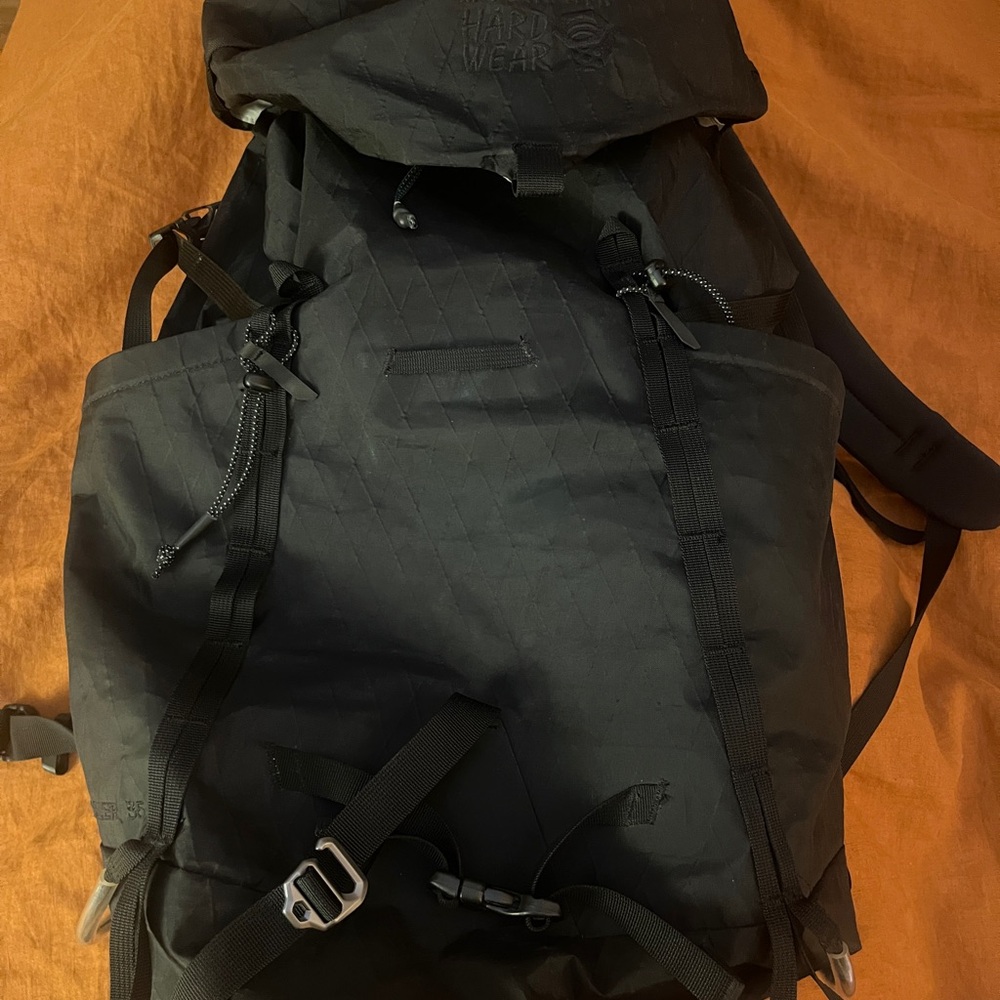 Mountain Hardwear Black Scrambler backpack 35L